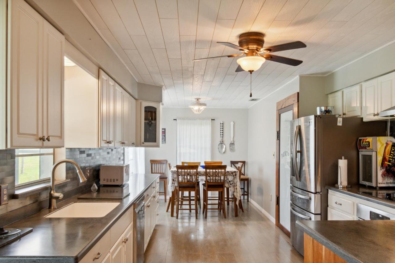 The Lake Home - Pet Friendly! A Beautiful Oasis In The Heart Of Florida! Home ヘインズ・シティ エクステリア 写真