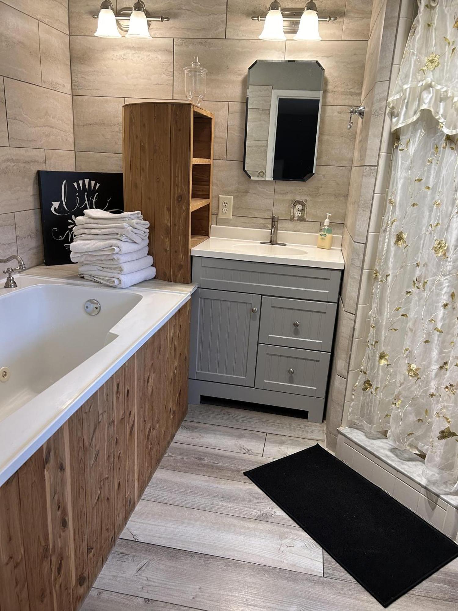 The Lake Home - Pet Friendly! A Beautiful Oasis In The Heart Of Florida! Home ヘインズ・シティ エクステリア 写真